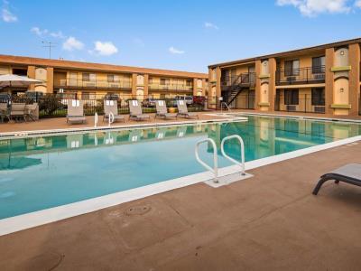 Western 3* Roseville