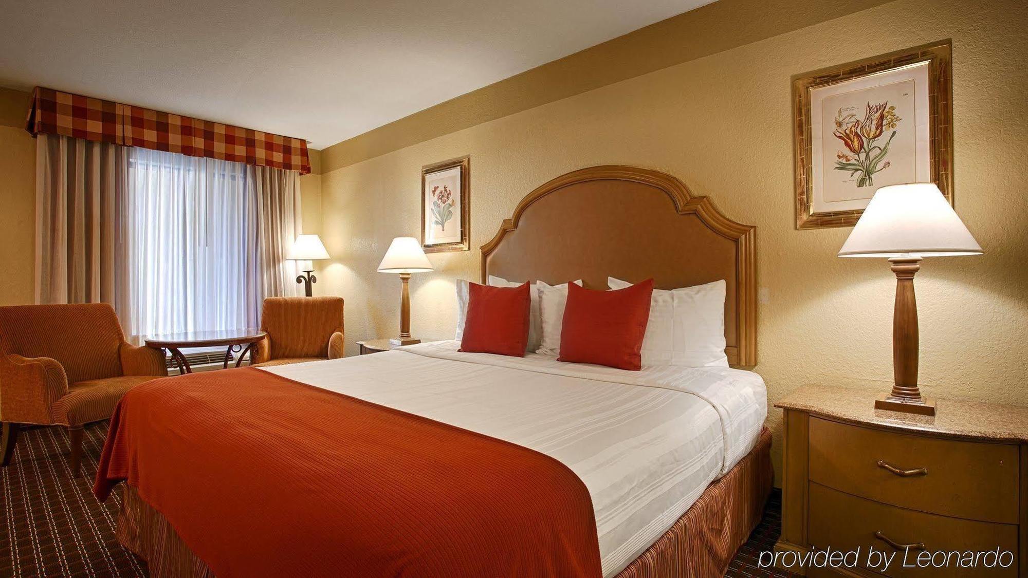 Western Hotel 3*